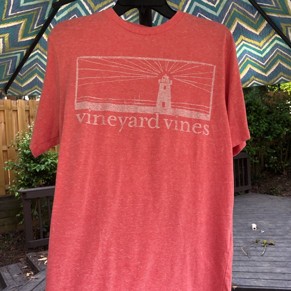 vineyard vines tees